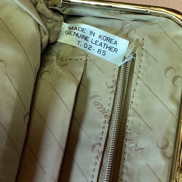 FINAL SALE PRICE Carriage Court Leather Crossbody Bag - Picture 4 of 5